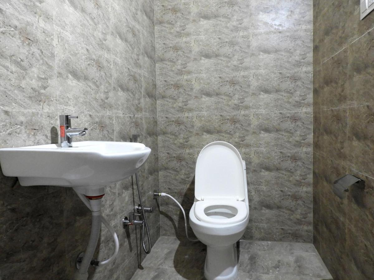 Hotel Somnath Daksh Somnāth Zewnętrze zdjęcie