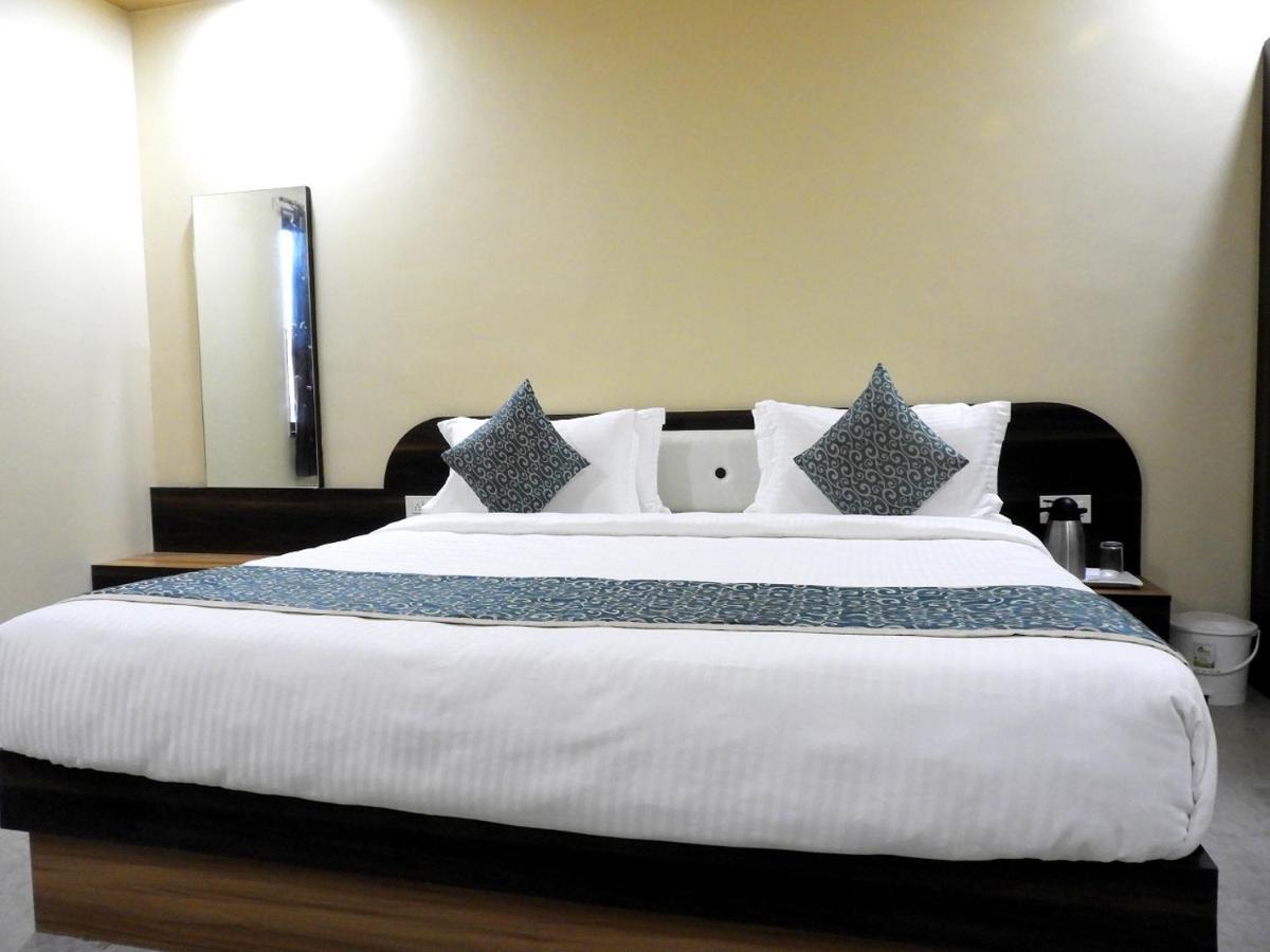 Hotel Somnath Daksh Somnāth Zewnętrze zdjęcie