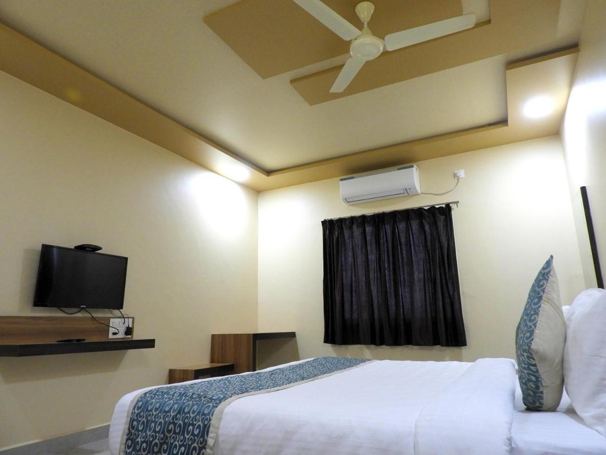 Hotel Somnath Daksh Somnāth Zewnętrze zdjęcie